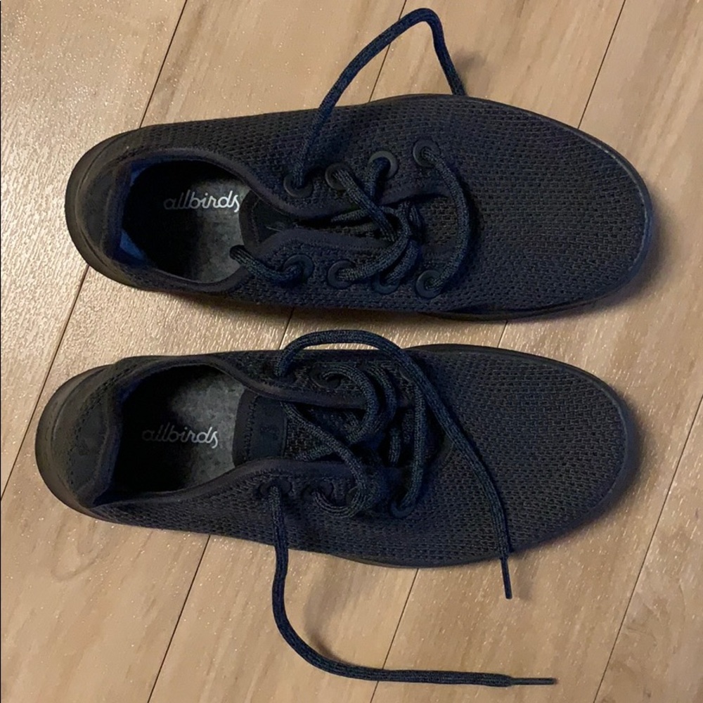 All birds women’s shoes navy blue size 7